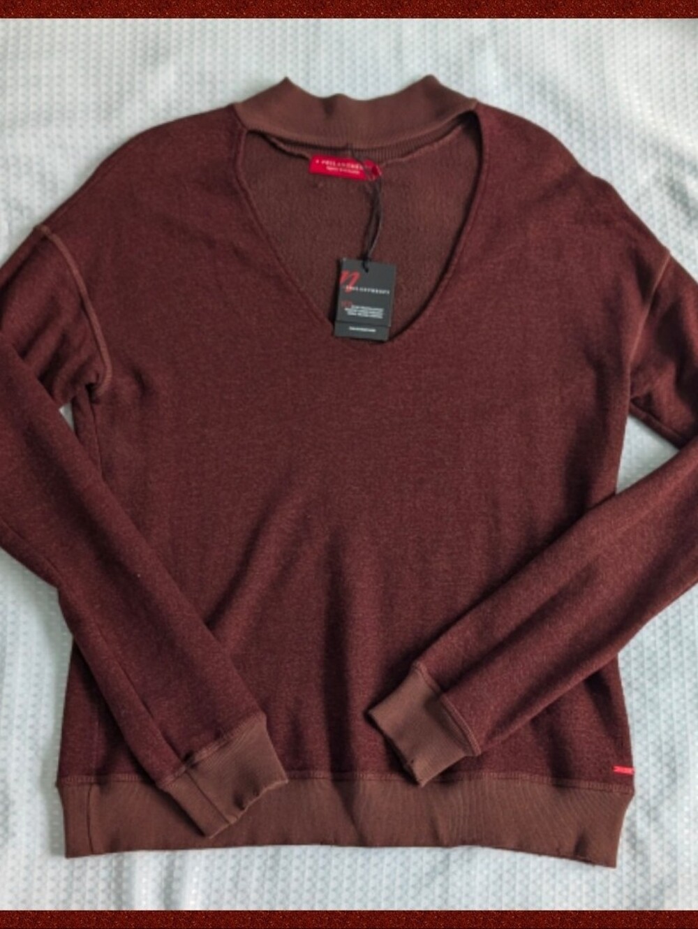 Deep Scoop-Neck Dog Collar Long Sleeve Sweater Mulberry Burgundy Fall Low-cut